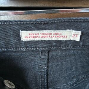 Levi’s Ribcage Straight Ankle Black - sz 27